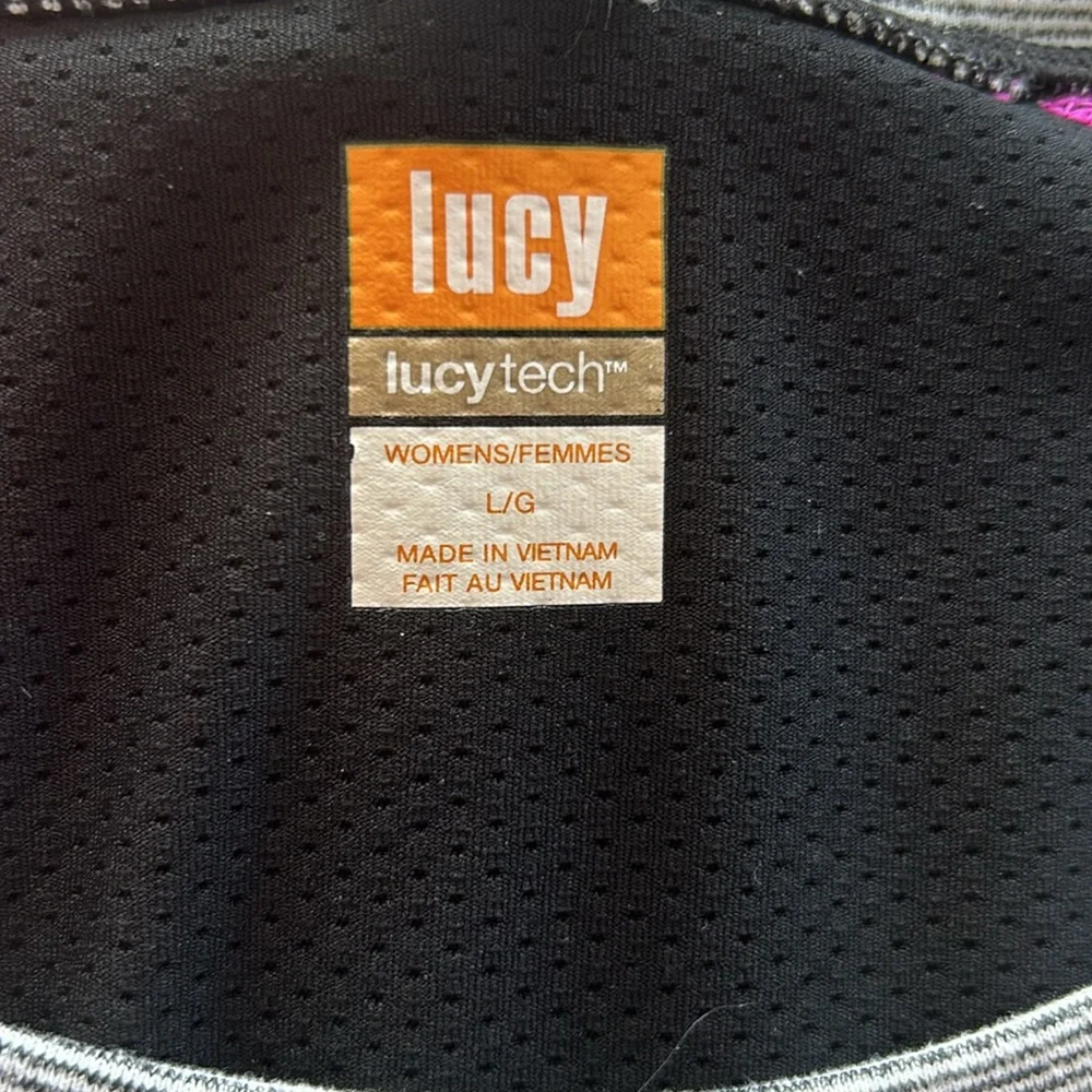 Lucy tech shirt with dashing stripes - Picture 4 of 8